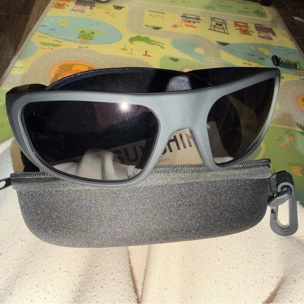 Smart Glasses, UV Protection and Voice Control